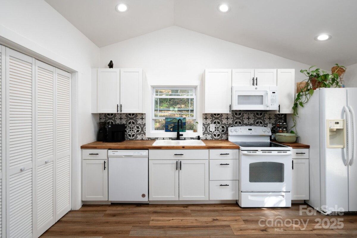 Leicester 10 4312462j