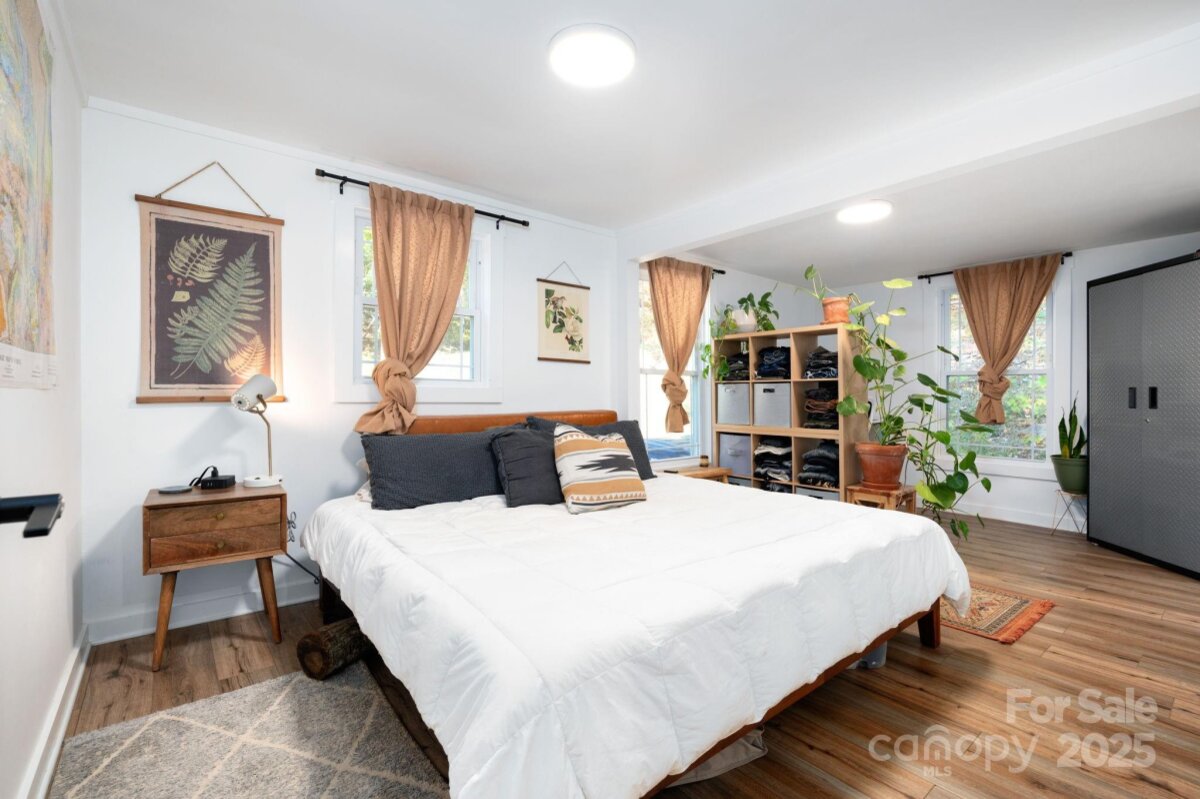 Leicester 16 4312462p