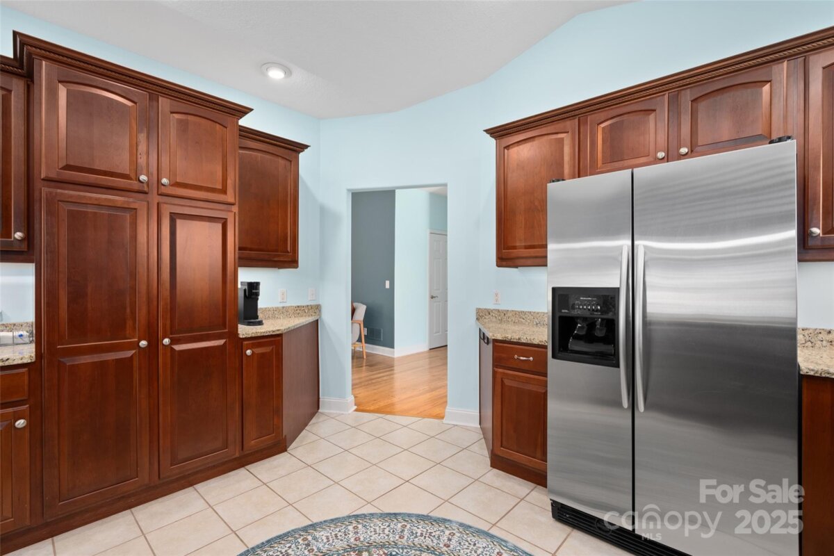 Avery Creek 15 4312790o