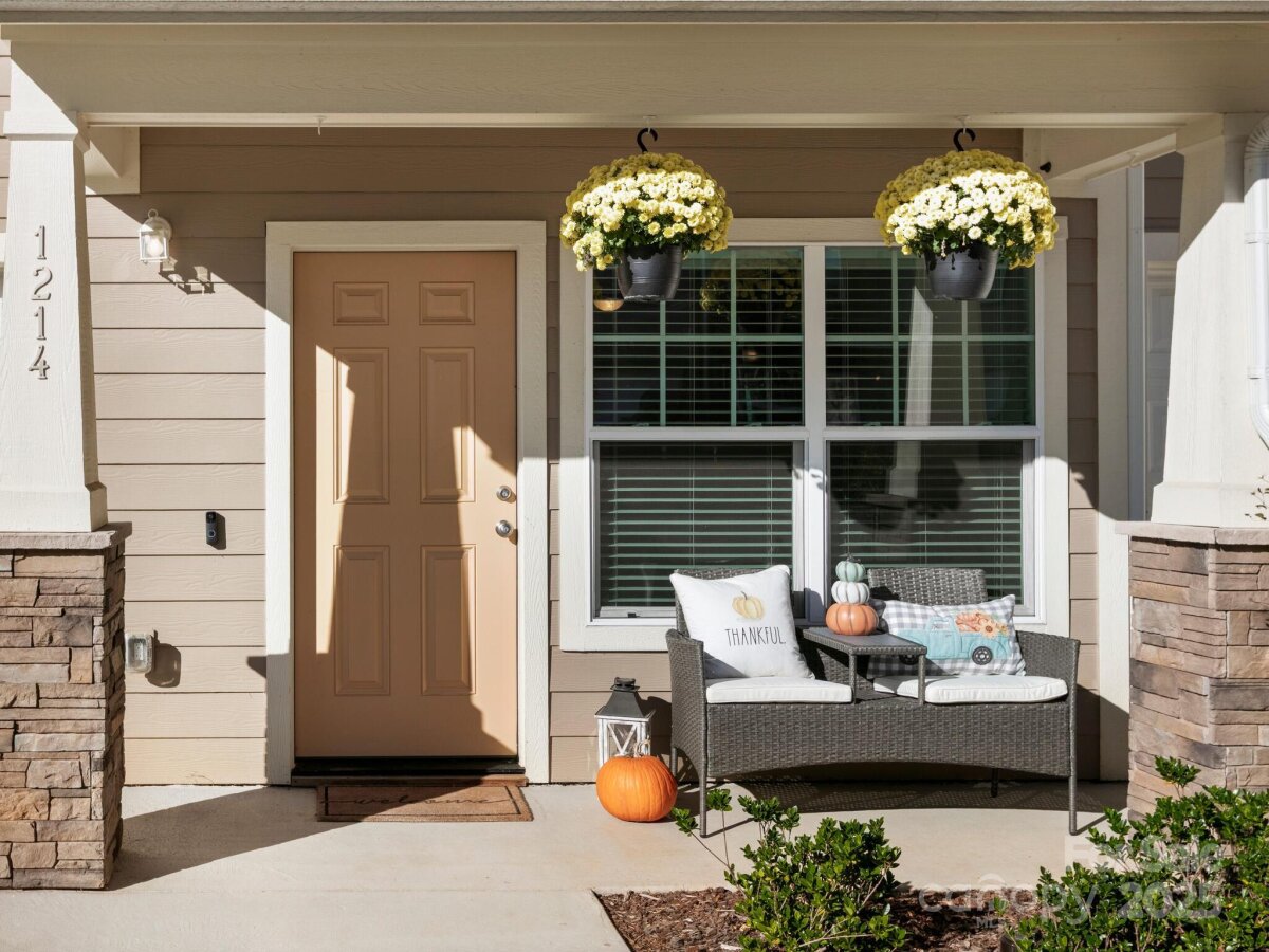 Avery Creek 17 4312828q