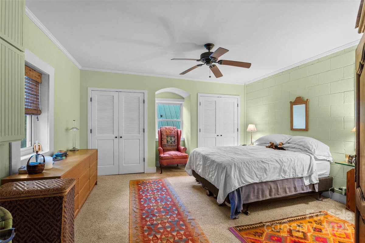 Leicester 22 4313323v