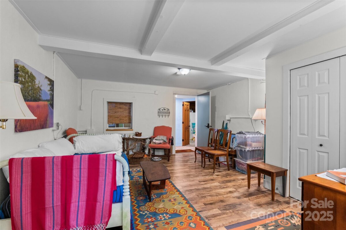 Leicester 25 4313323y