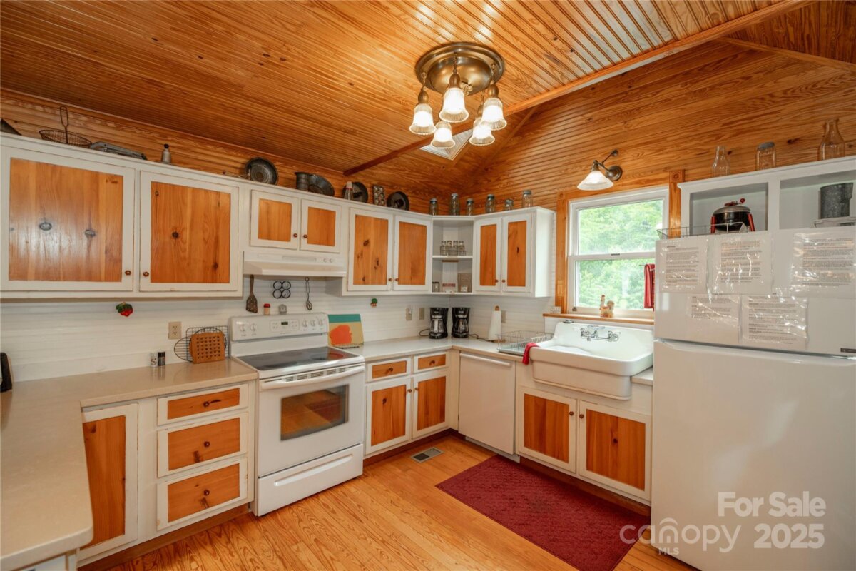 Leicester 14 4313505n