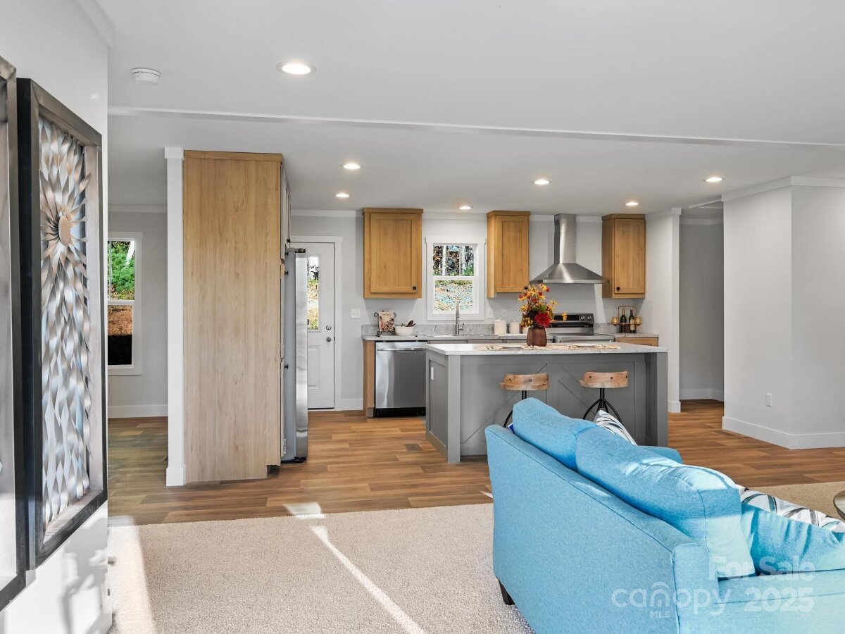 Mars Hill 11 4313514k