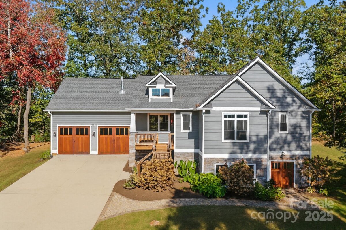 Leicester 2 4313578b