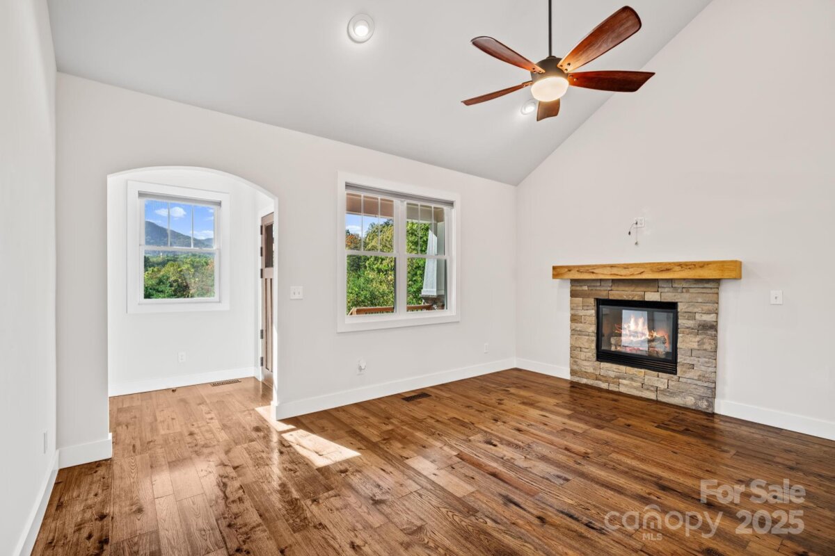 Leicester 6 4313578f