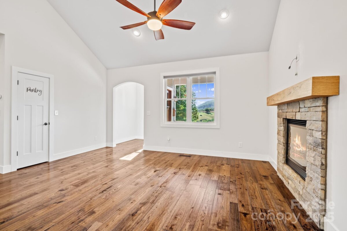 Leicester 7 4313578g