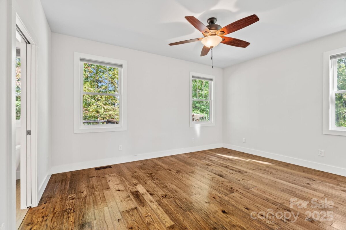 Leicester 23 4313578w