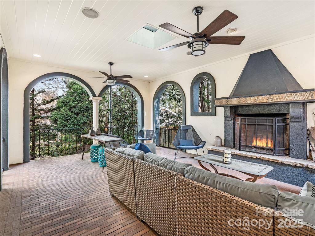 Kenilworth 26 4313661z