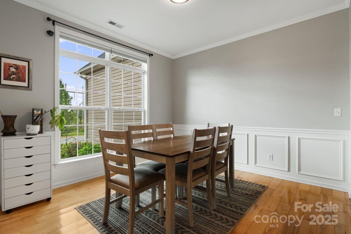 Avery Creek 9 4313703i