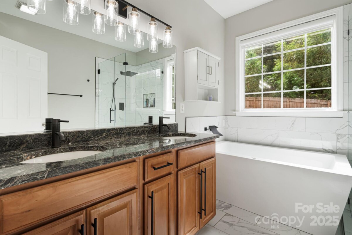 Avery Creek 18 4313703r