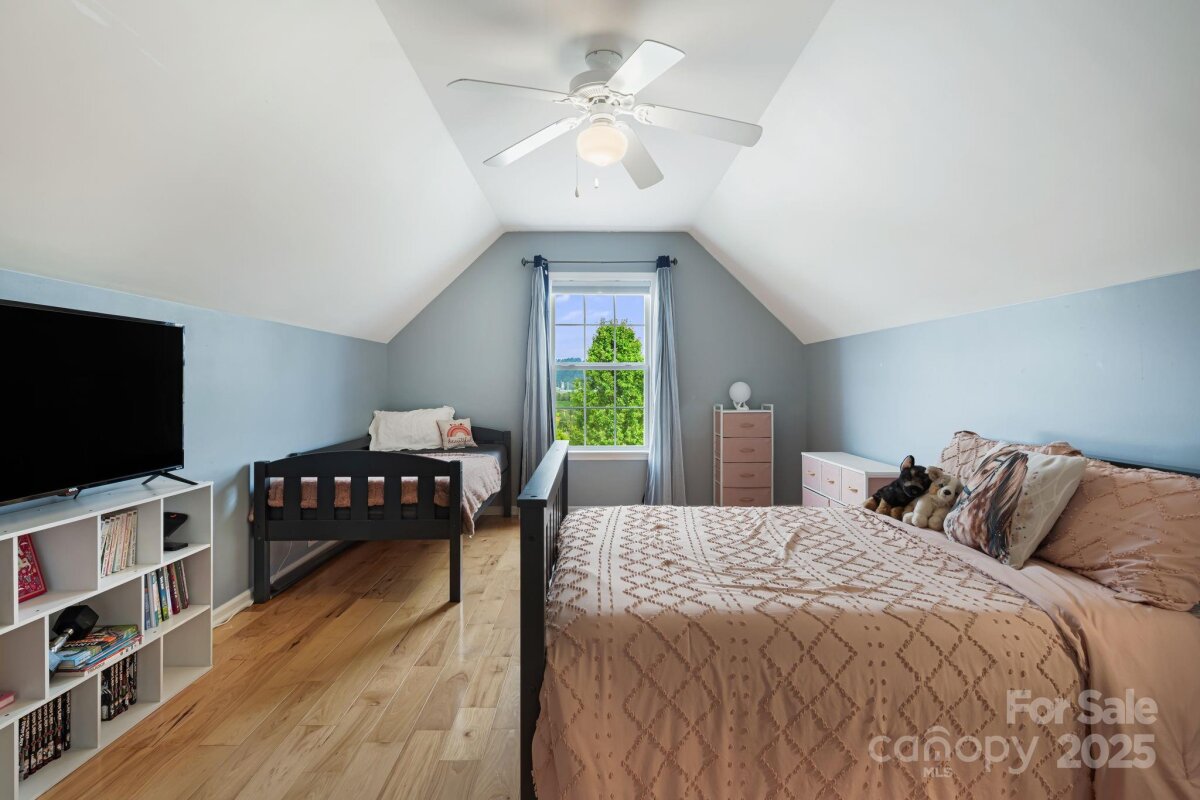 Avery Creek 25 4313703y