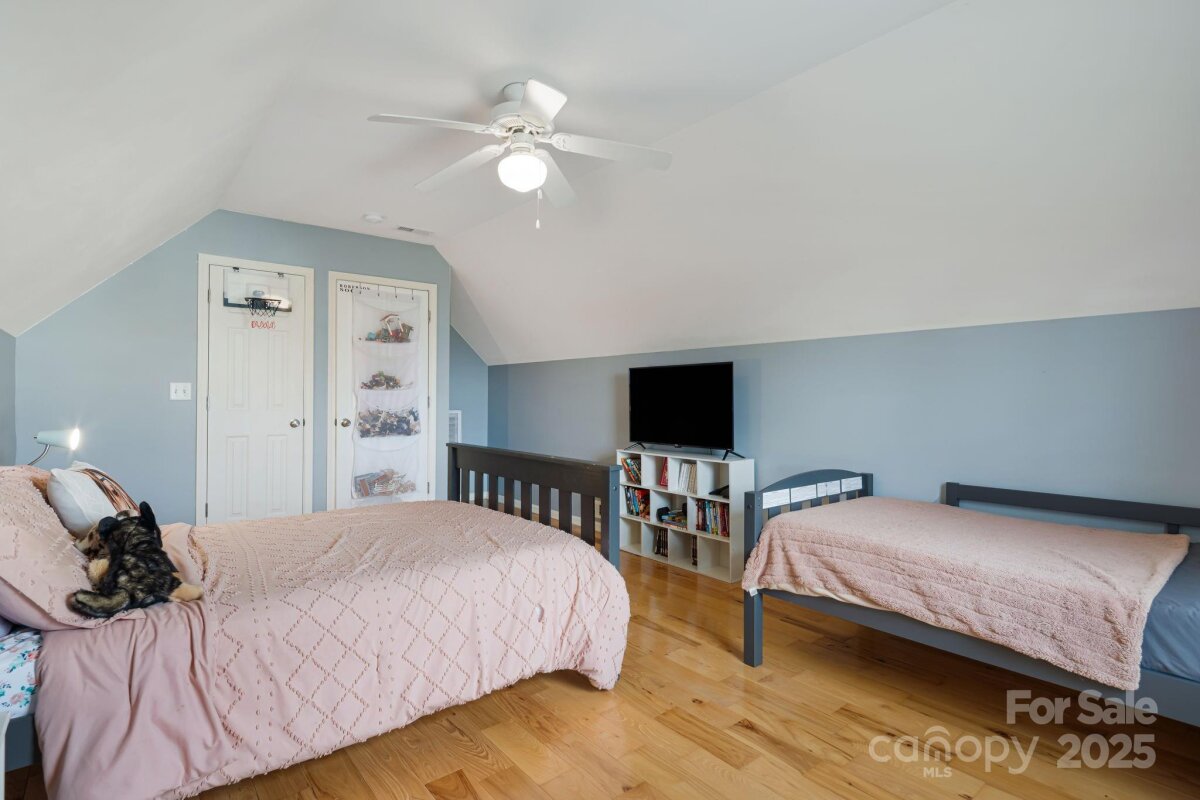 Avery Creek 26 4313703z