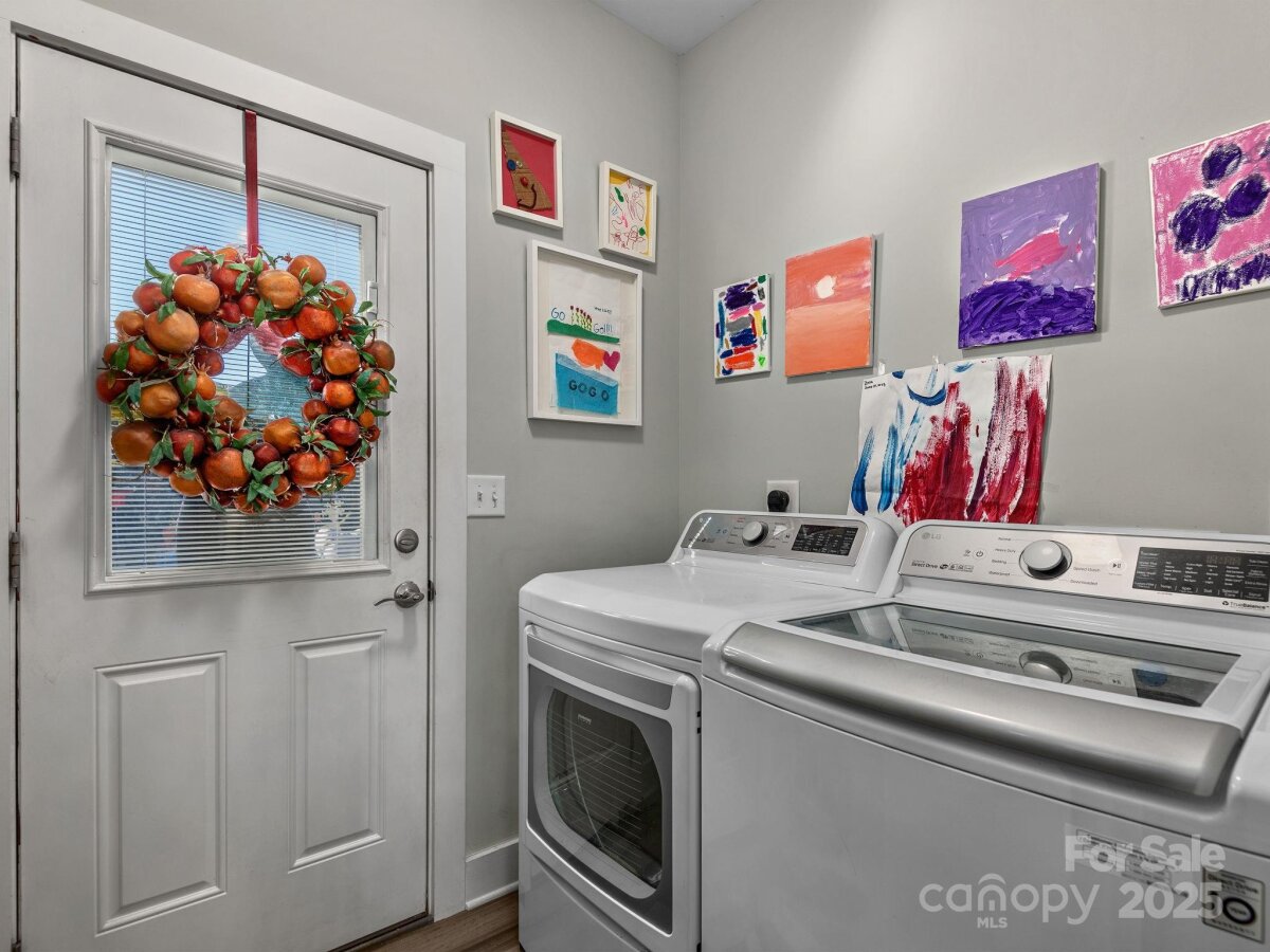 Weaverville 16 4313826p