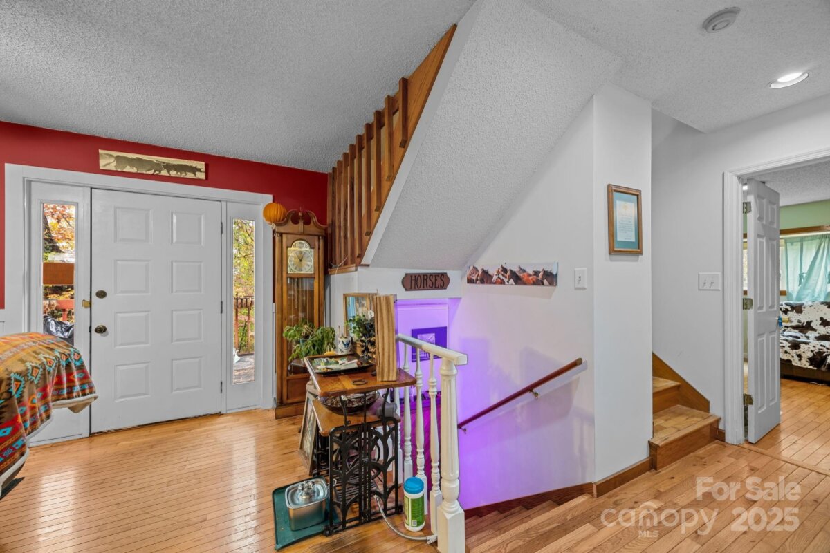 Leicester 12 4314334l