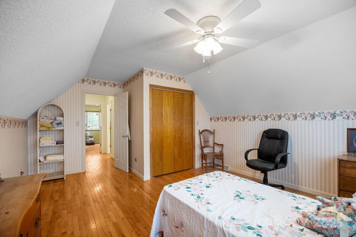 Leicester 17 4314334q