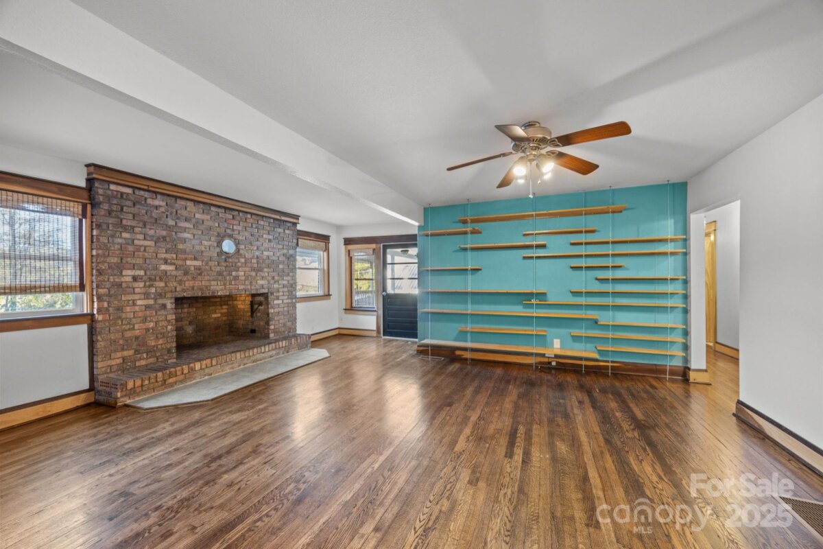 West Asheville 10 4314426j