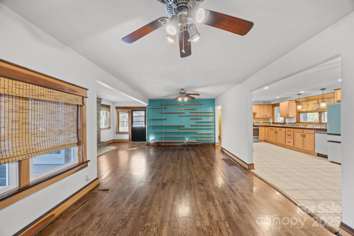 West Asheville 14 4314426n