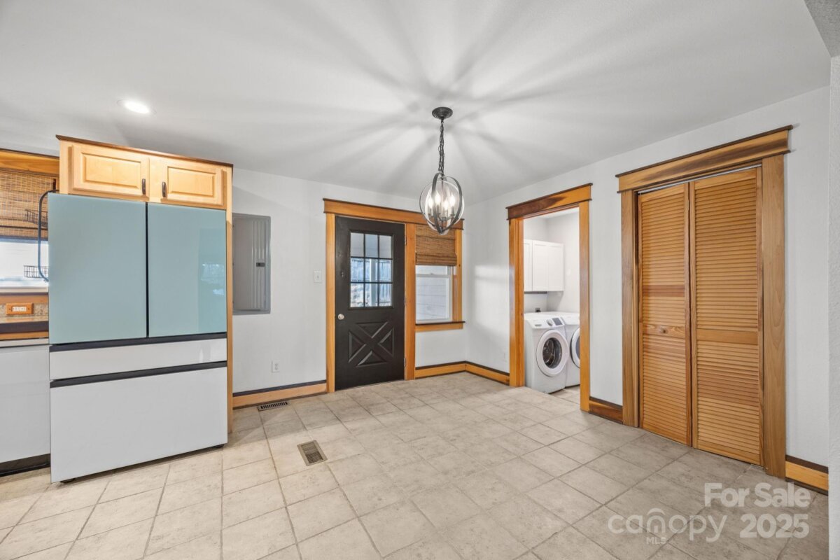 West Asheville 15 4314426o