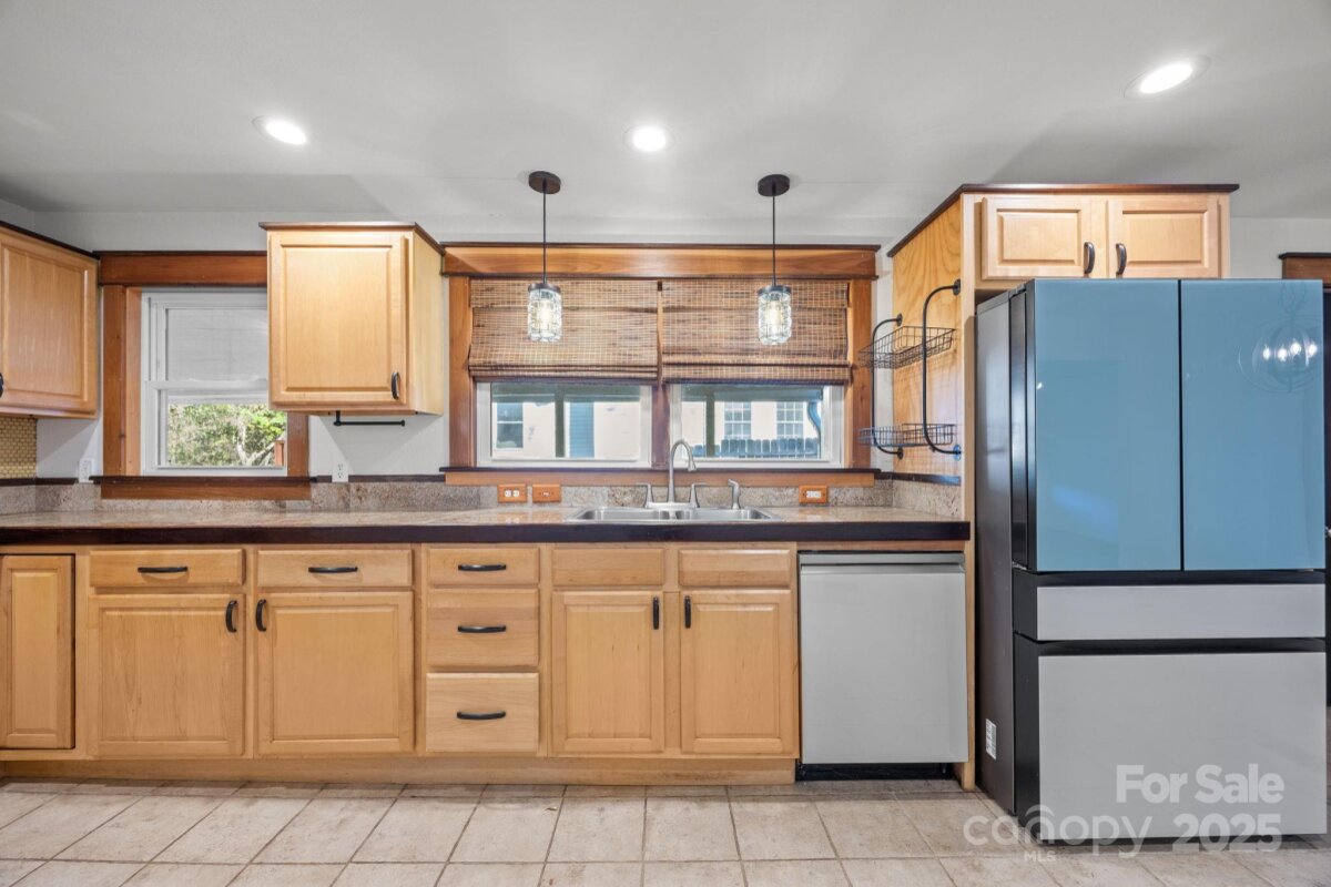 West Asheville 20 4314426t