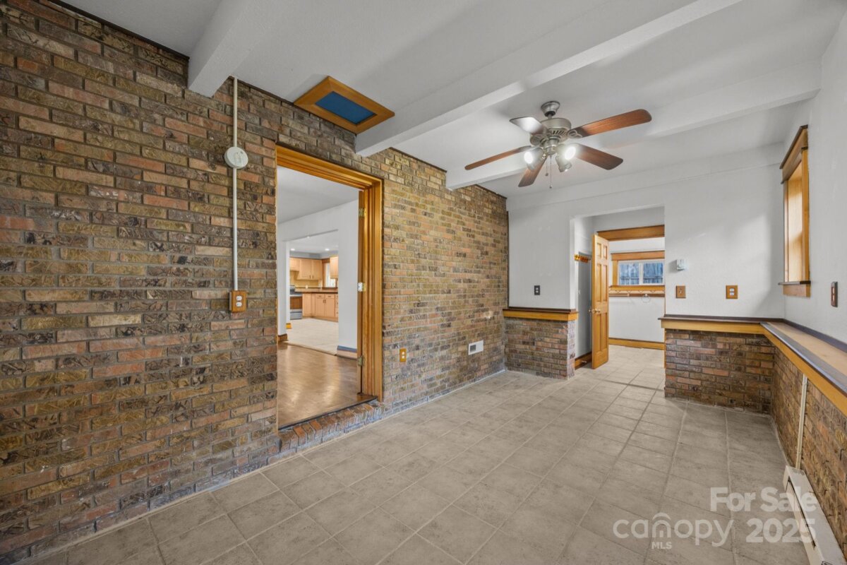 West Asheville 25 4314426y