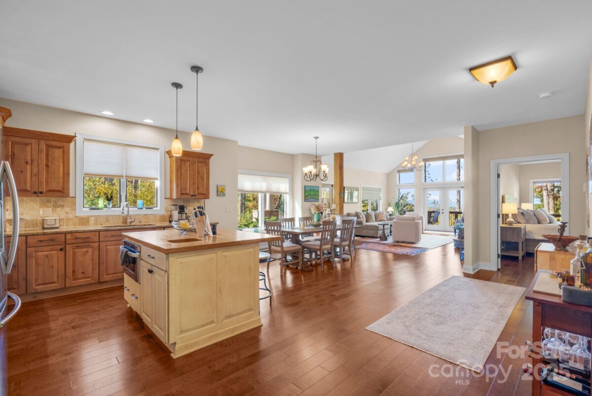 Fairview 20 4314436p