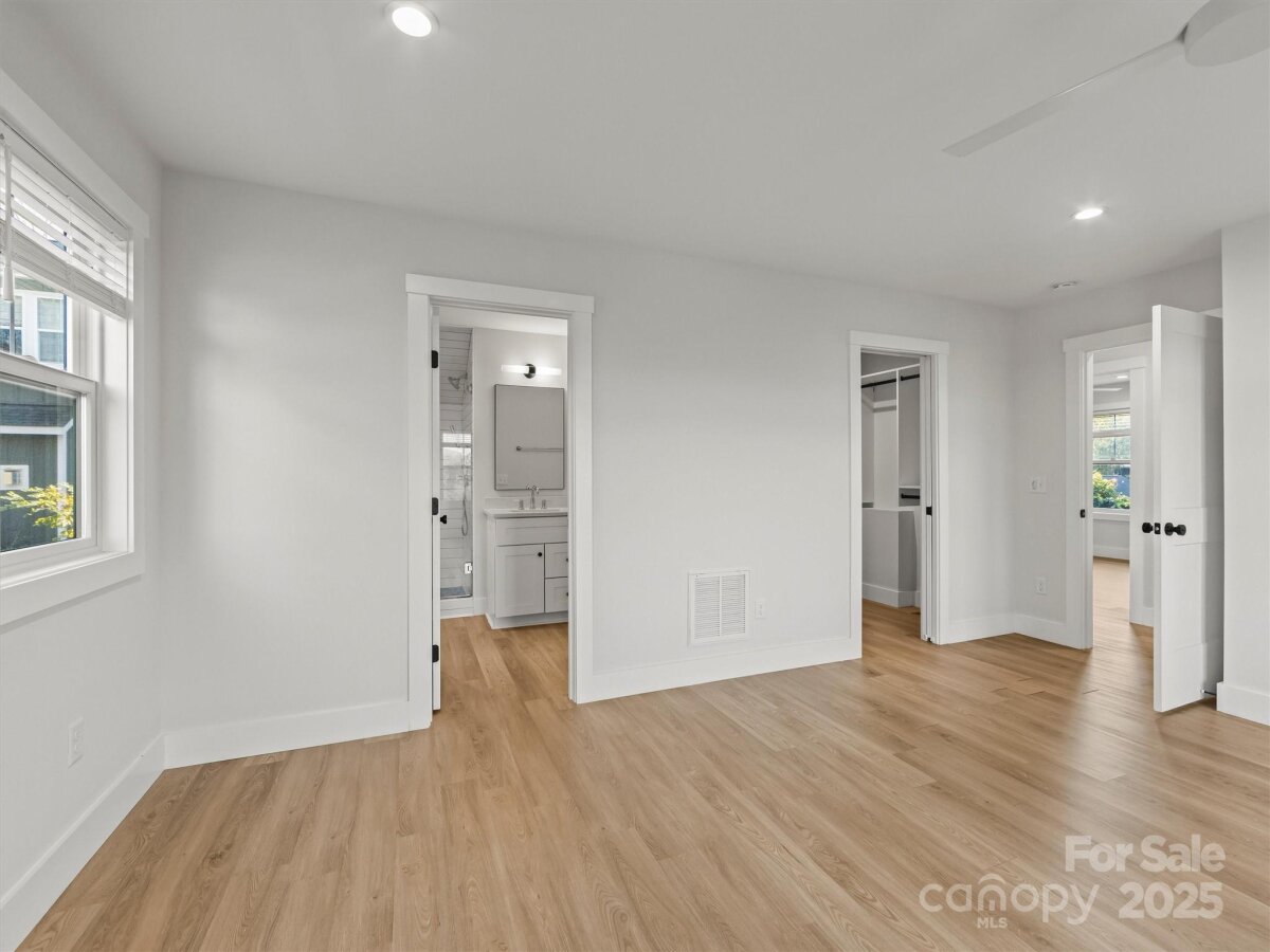 West Asheville 12 4314607l