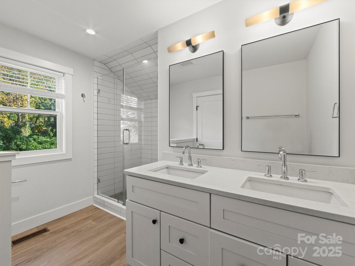 West Asheville 13 4314607m