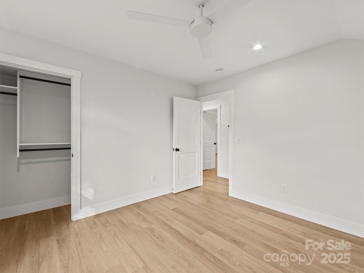 West Asheville 17 4314607q