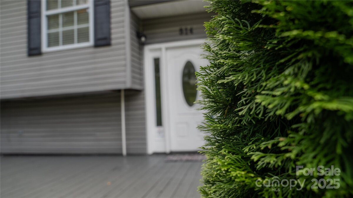 Flat Rock 6 4314618f