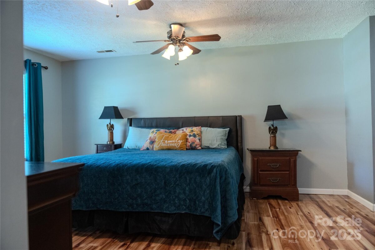 Flat Rock 21 4314618u