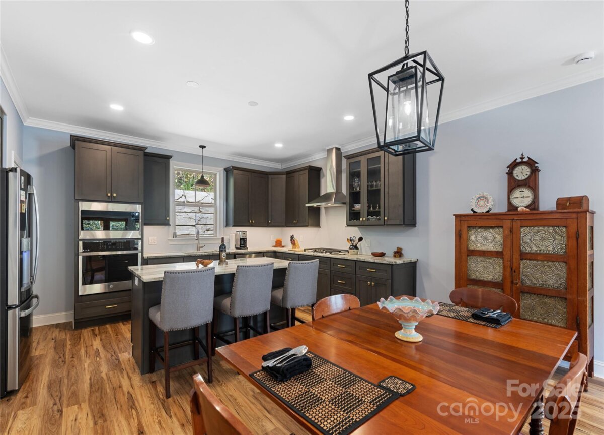 Waynesville 7 4314624g