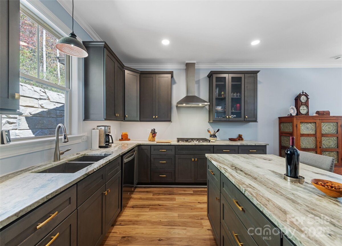 Waynesville 10 4314624j