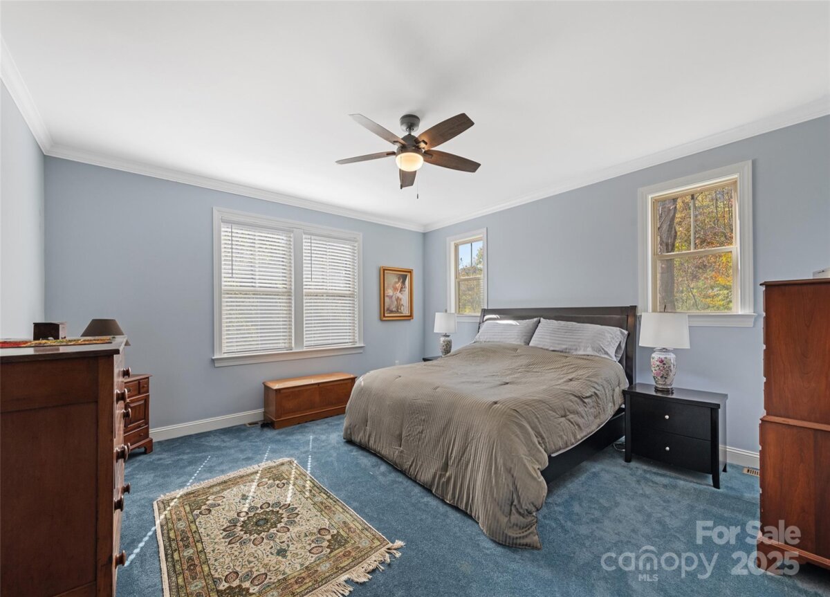 Waynesville 18 4314624r