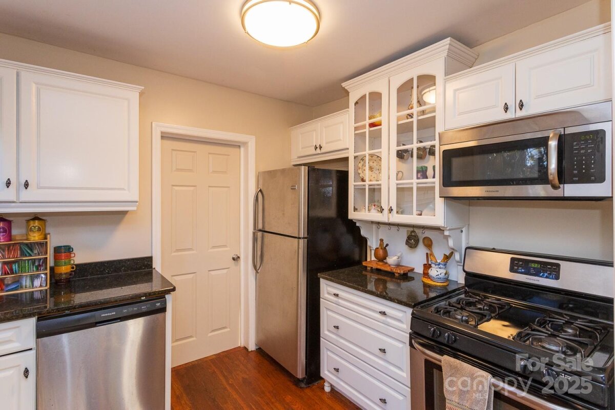 Haw Creek 14 4314675n