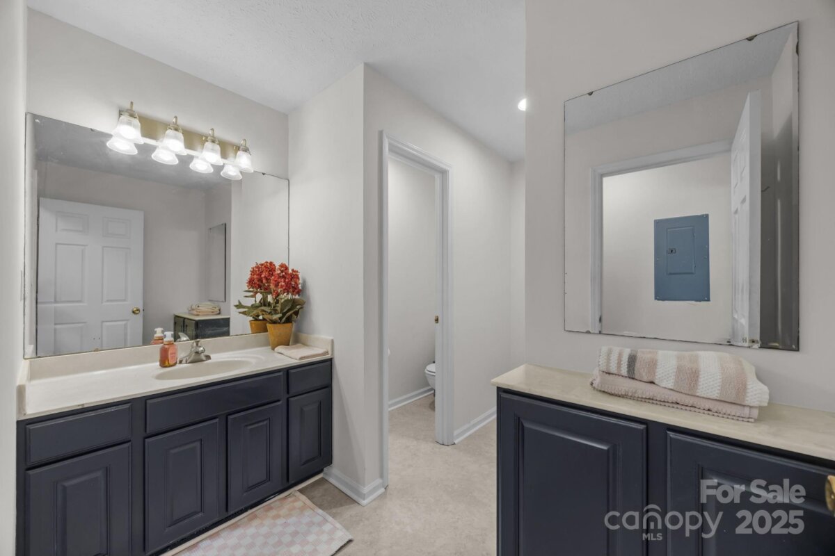 Fairview 19 4314737o