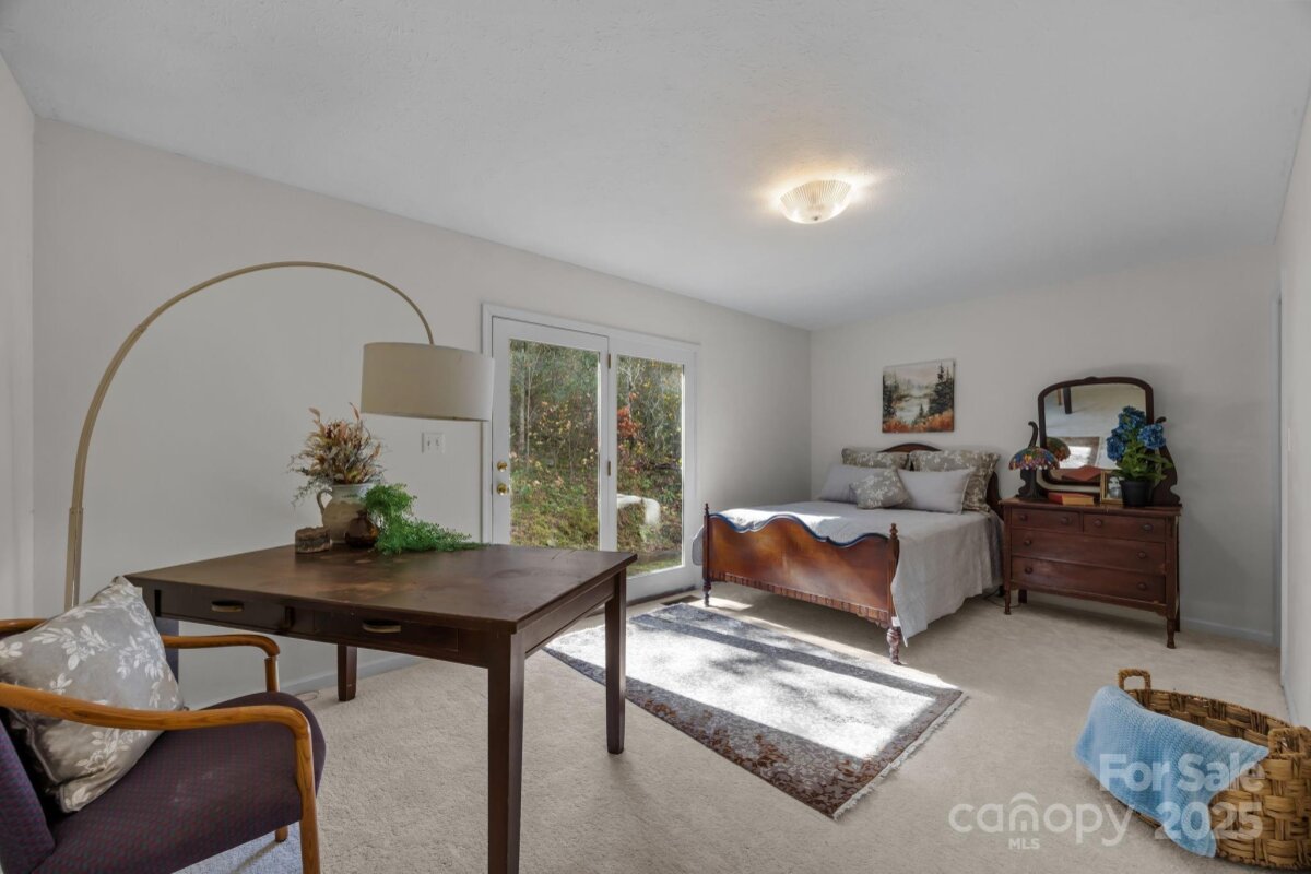 Fairview 20 4314737p