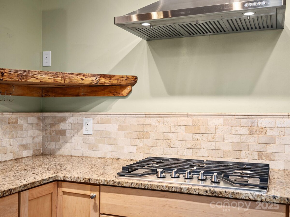 Fairview 12 4315024h