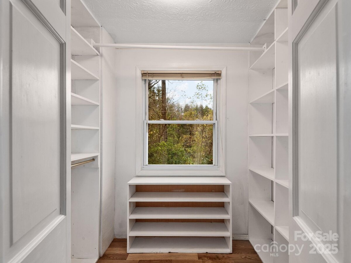 Fairview 15 4315024k