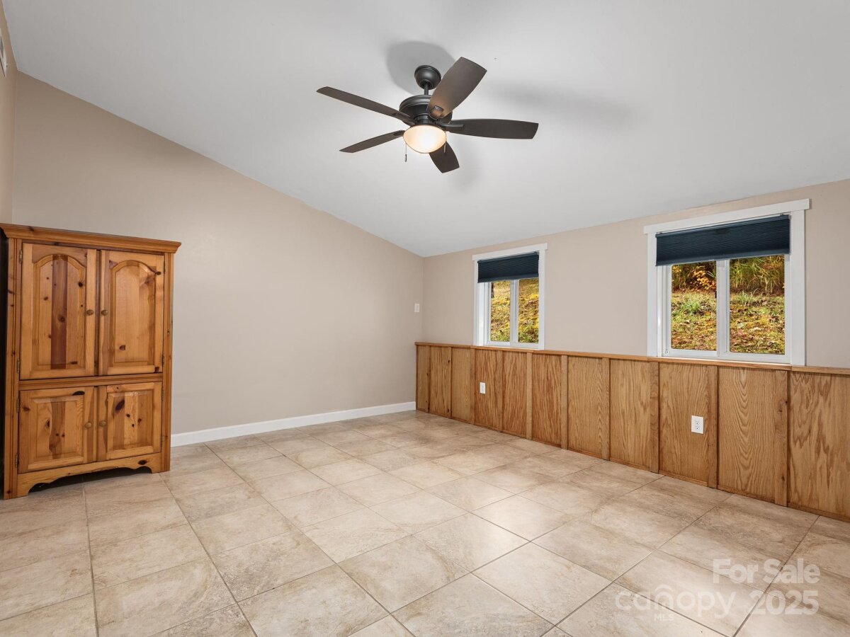 Fairview 20 4315024p