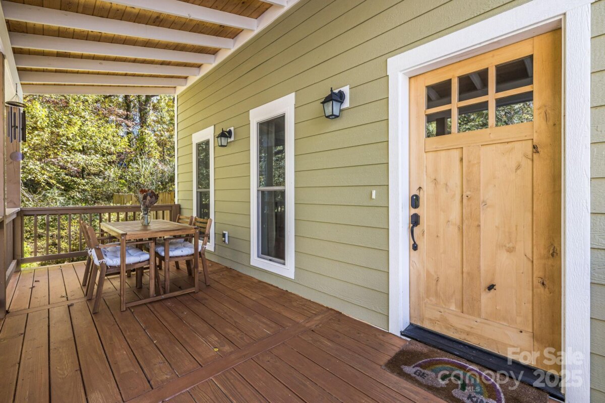 East Asheville 5 4315157e