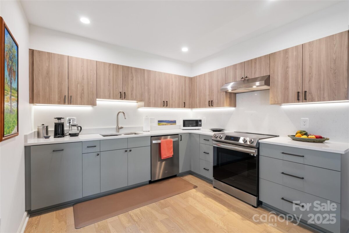 Avery Creek 11 4315216k