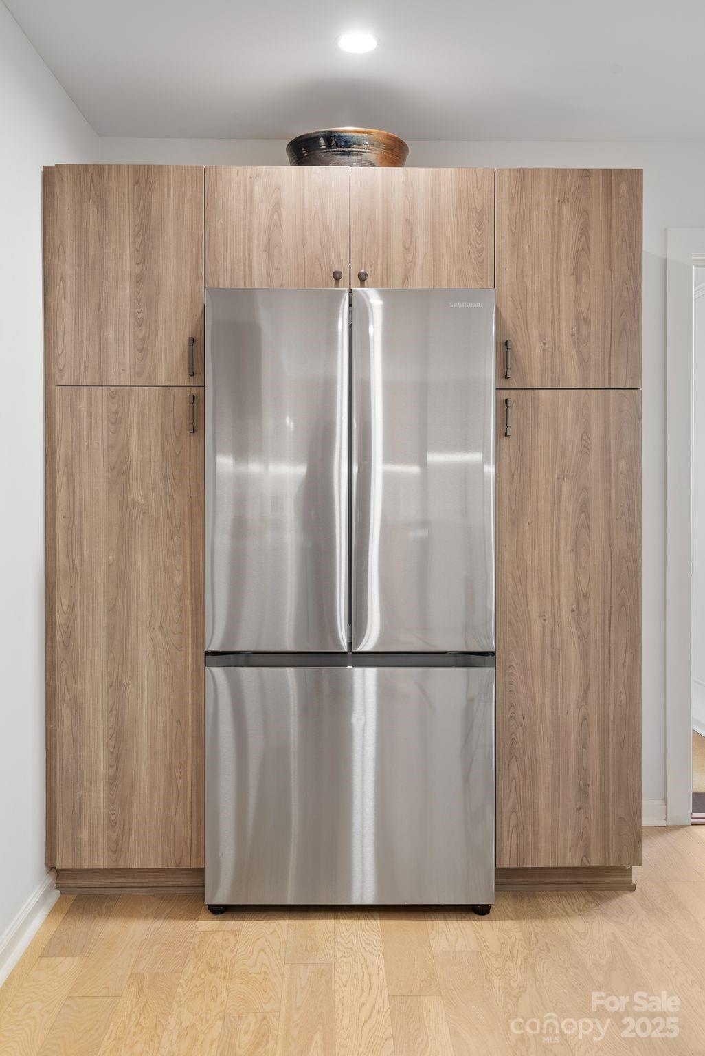 Avery Creek 15 4315216o