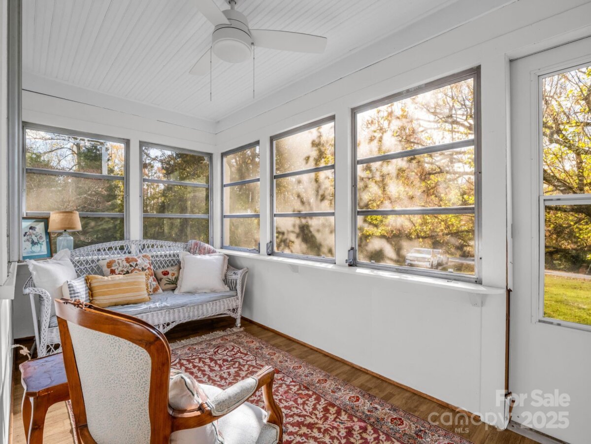 Flat Rock 3 4315259c