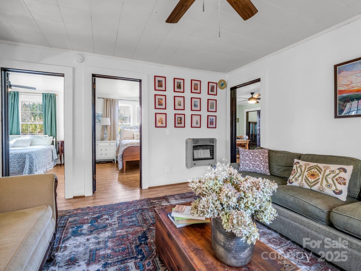 Flat Rock 6 4315259f