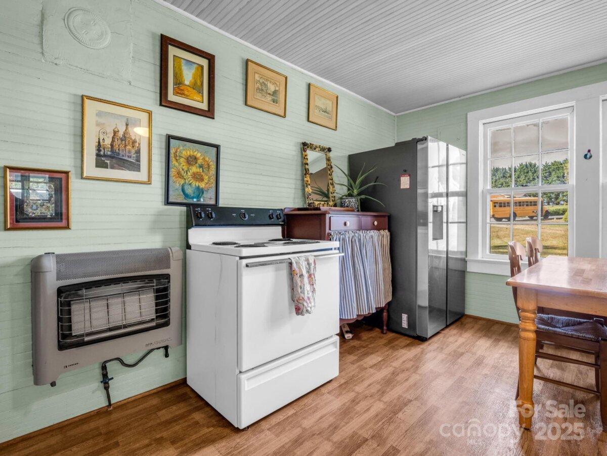 Flat Rock 9 4315259i