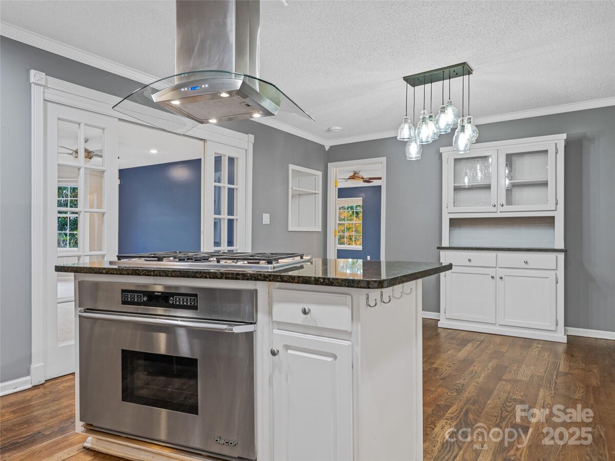 Weaverville 15 4315320o