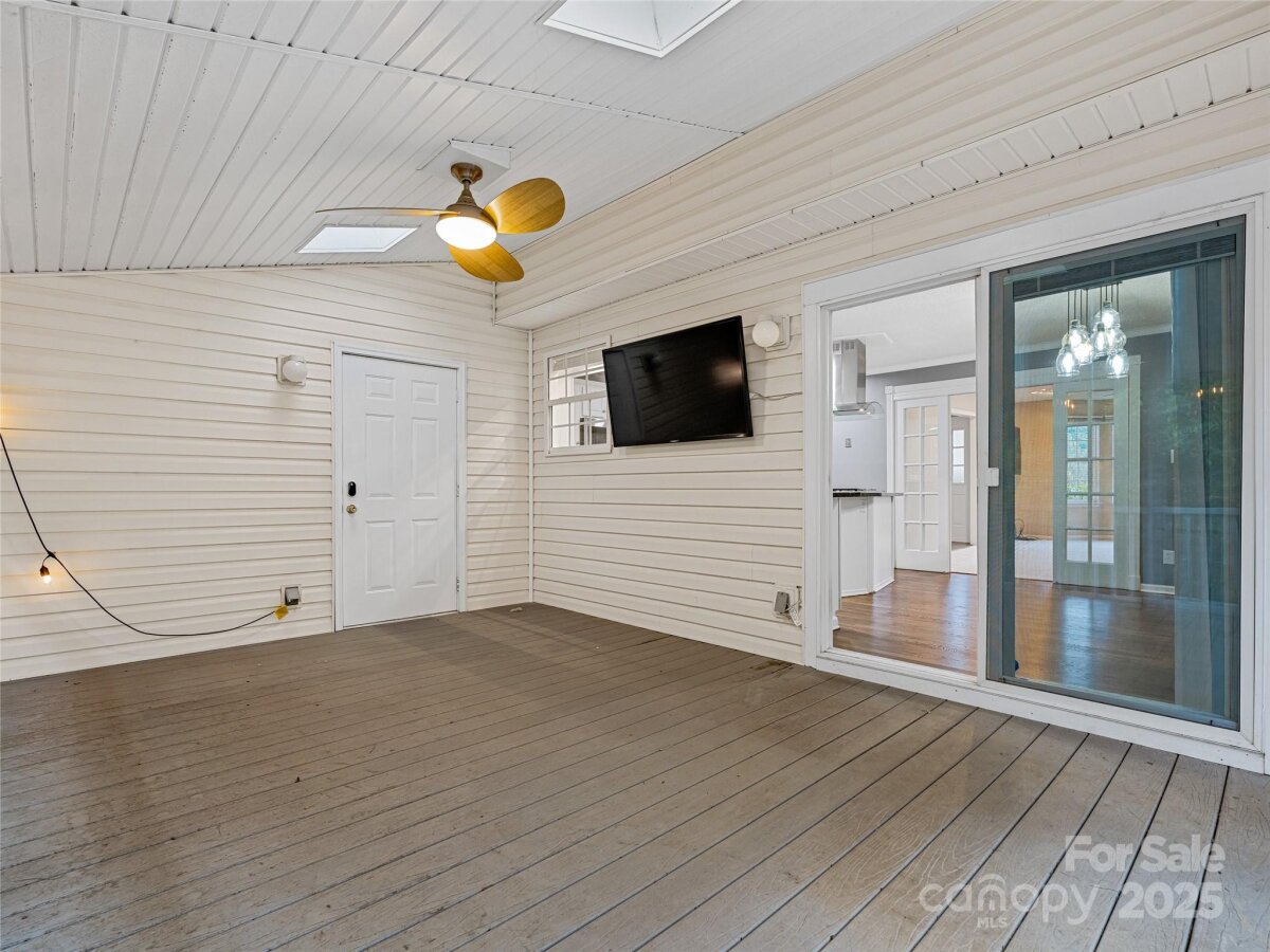 Weaverville 17 4315320q