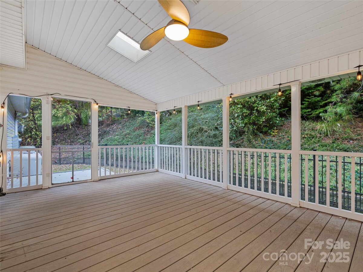 Weaverville 18 4315320r