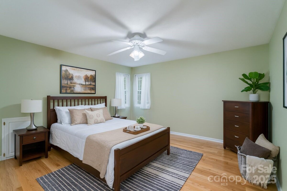 Leicester 14 4315428n